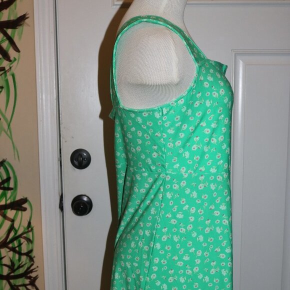Sonoma SO cute green floral sundress size large NWT around knee length - Picture 3 of 8